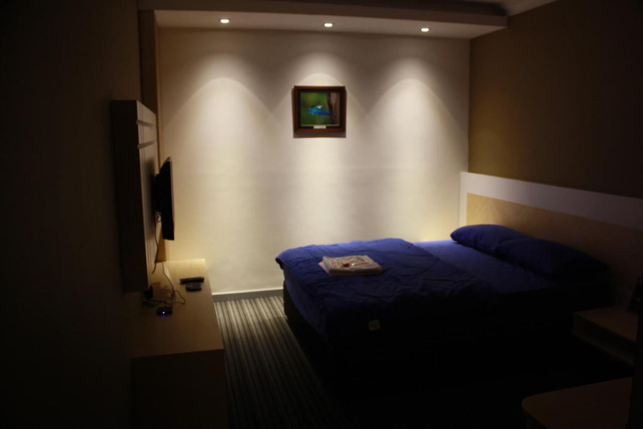 Nest Dayrooms บันดาร์เสรีเบกาวัน ภายนอก รูปภาพ