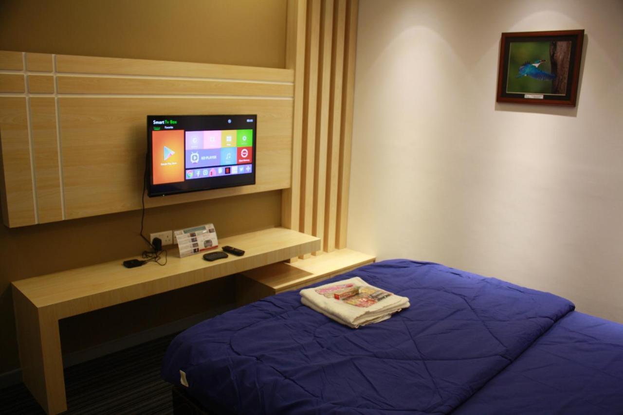 Nest Dayrooms บันดาร์เสรีเบกาวัน ภายนอก รูปภาพ